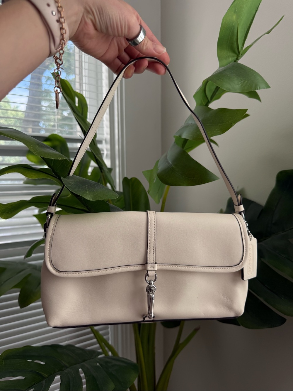 Coach Cream Leather Shoulder Bag with Signature Clasp